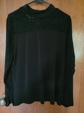 Maurices Black Long-Sleeve Top with Leopard Velvet Panels
